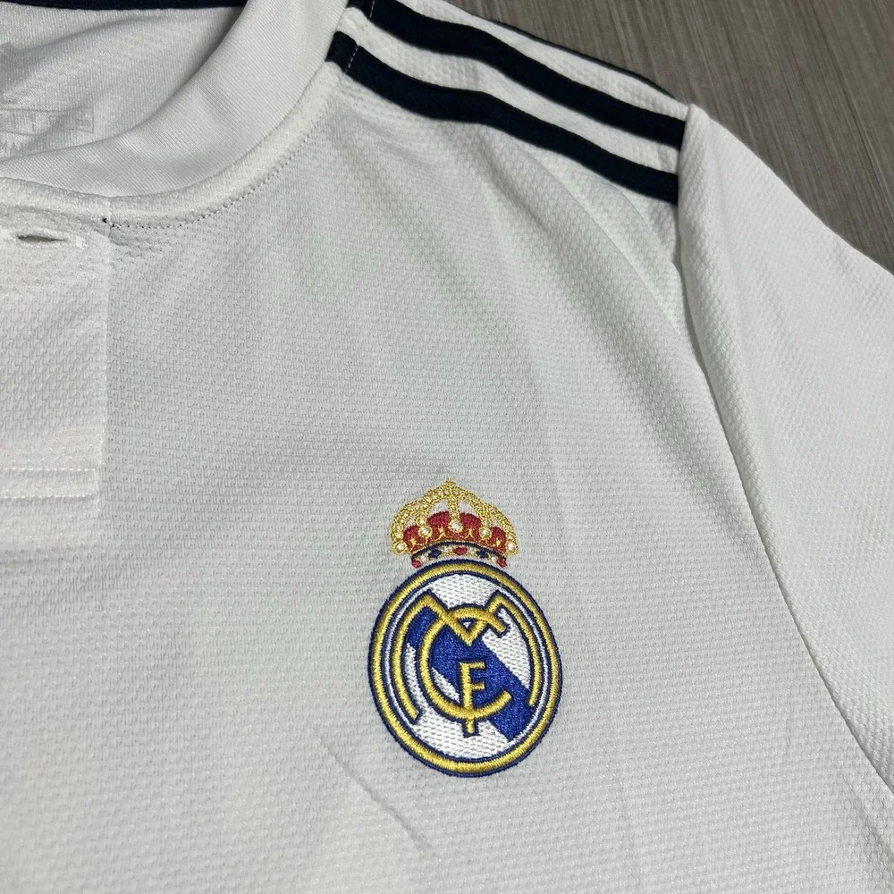 Real Madrid ADIDAS 2018/19 Home Luka Modric Large Soccer Jersey La Liga FIFA